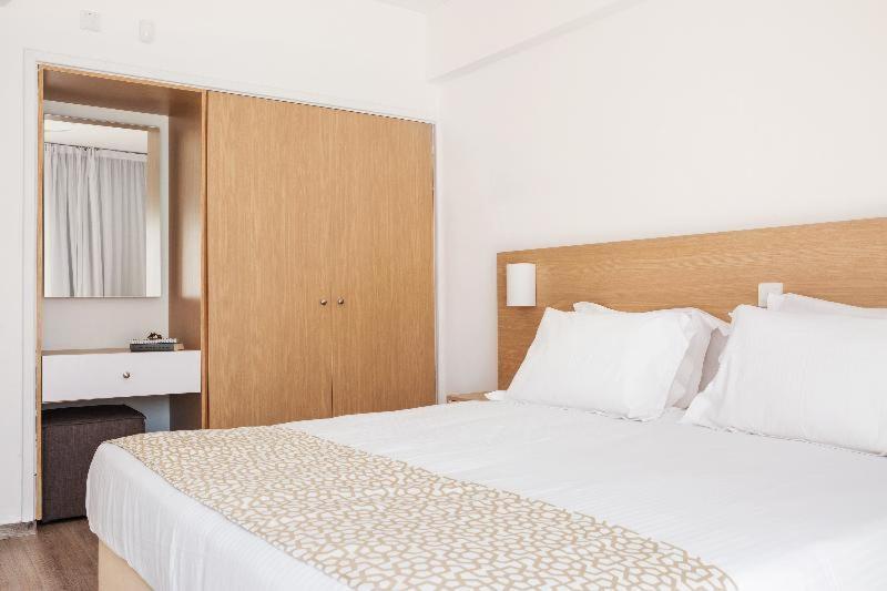 Sofianna Resort & Spa Paphos Room photo